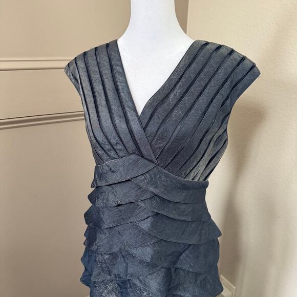 Adrianna Papell Tiered Petal Layered Sheath Party Dress Shiny Blue Size 10 - Picture 2 of 5